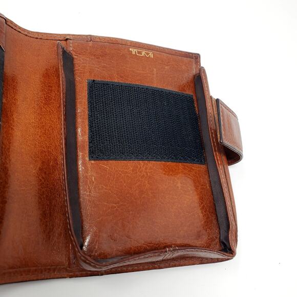 Tumi Travel Wallet Passport Card Holder Genuine Brown Leather Organizer Case 5.5 - Picture 4 of 7